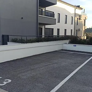 Apartment Emarin, Banjole